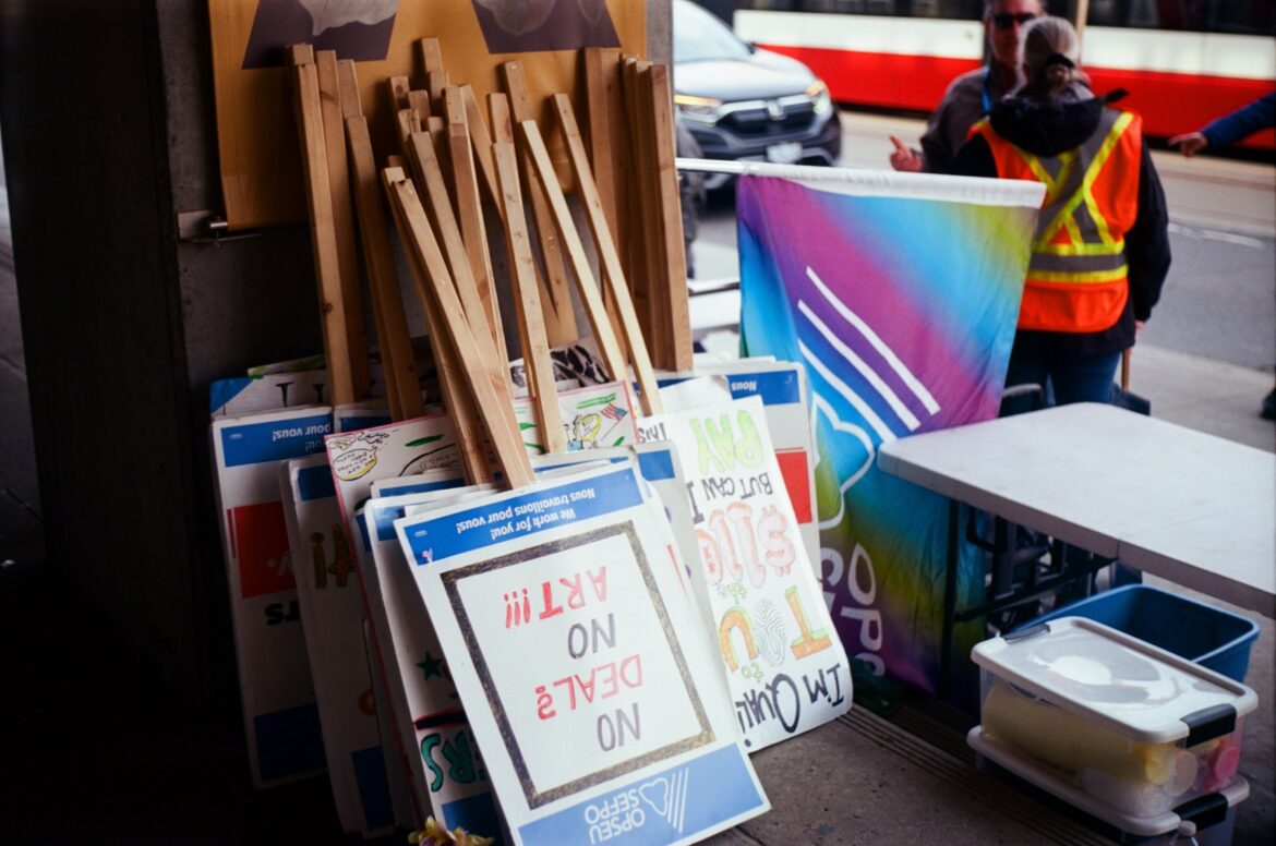 Ontario Public Service Employees Union -OPSEU-SEFPO–Art Gallery