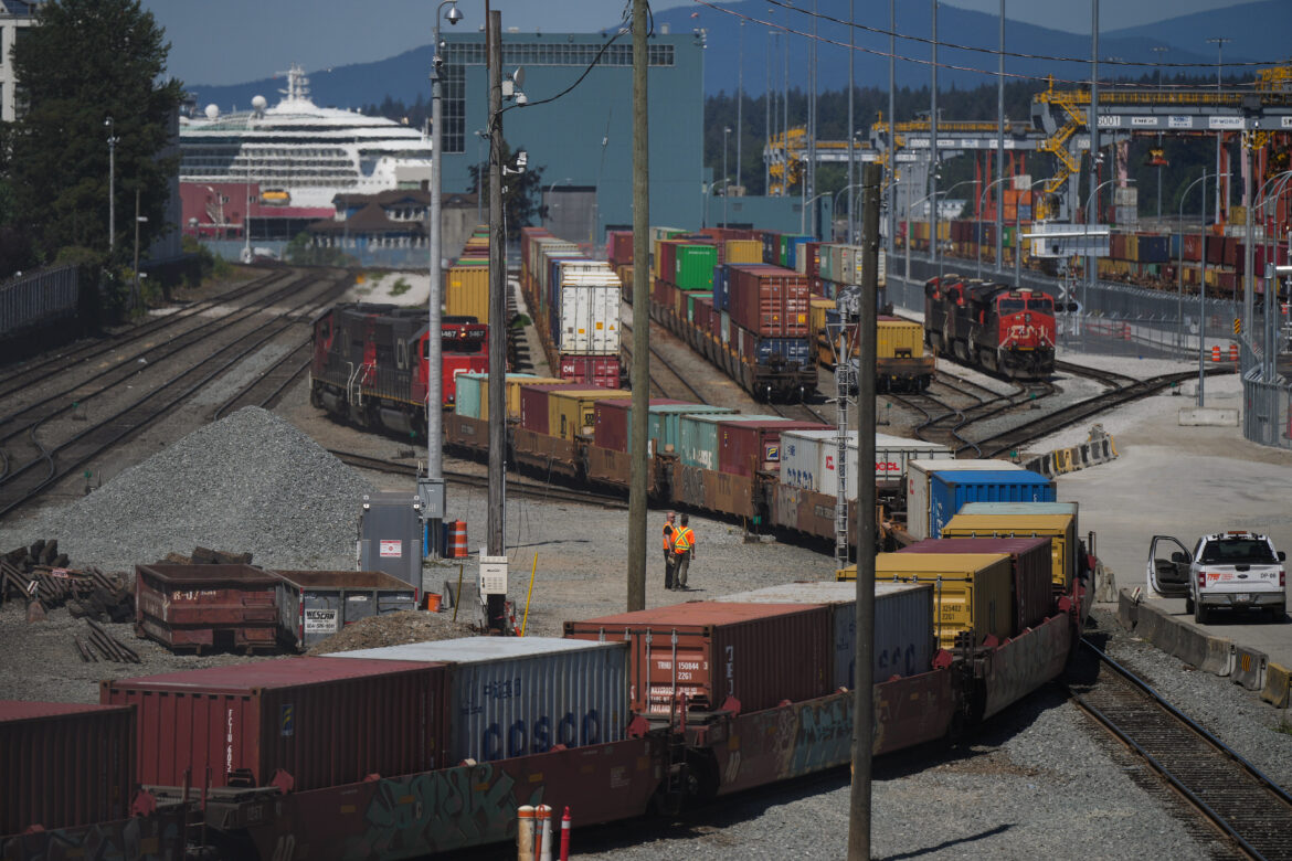 Rail-Strike 20240819