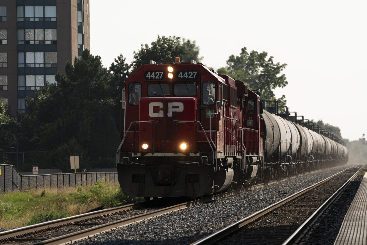 milton line, go train, railway outagge, CN, GOTrain