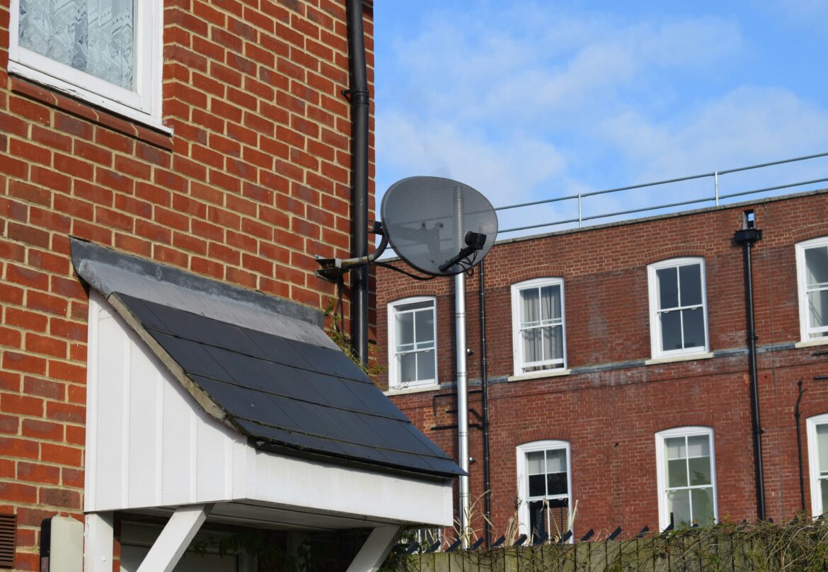 Satellite dish