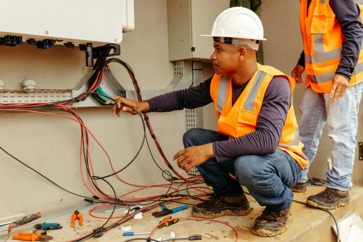 Electrician apprentice