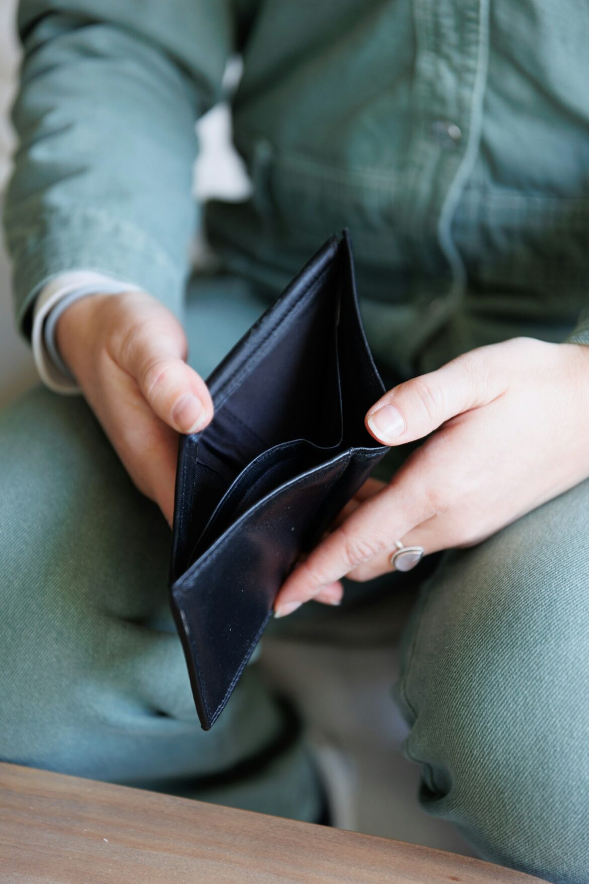 Empty wallet