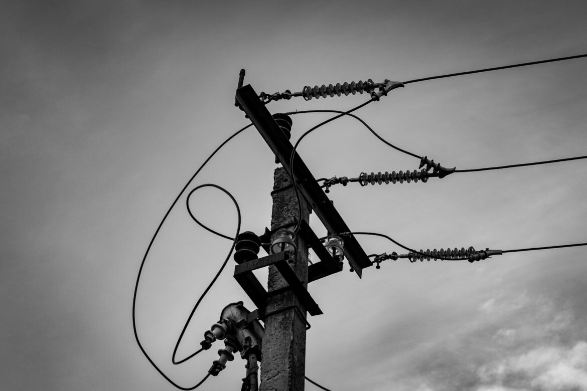 Powerlines electricity