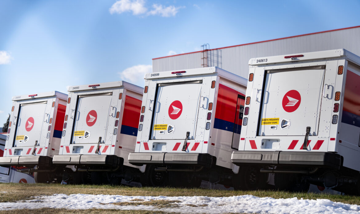 CANADA-POST-STRIKE 20241216