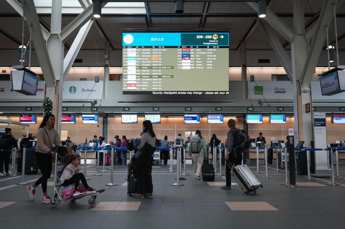 YVR-Janitor-Strike 20241224