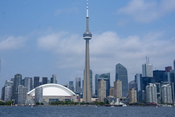 Ont-Toronto-Strike 20250228