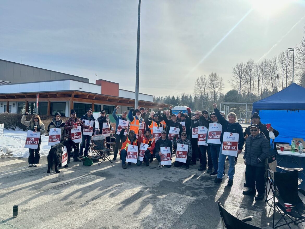 Unifor-Unifor calls B-C- Labour Board to assign mediator as talk