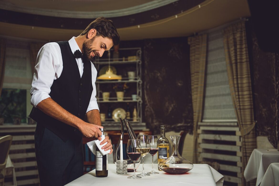 Restaurant sommelier