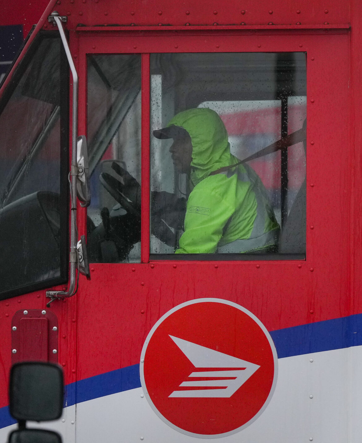 Canada-Post-Labour-Dispute 20250605