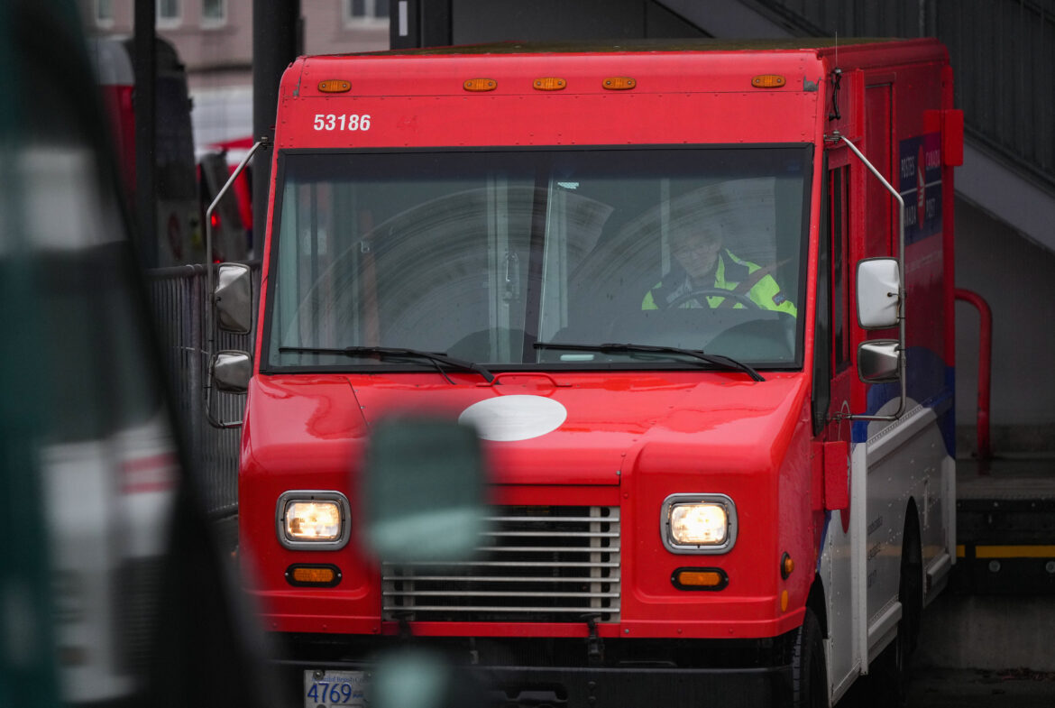 Canada-Post-Labour-Dispute 20250609