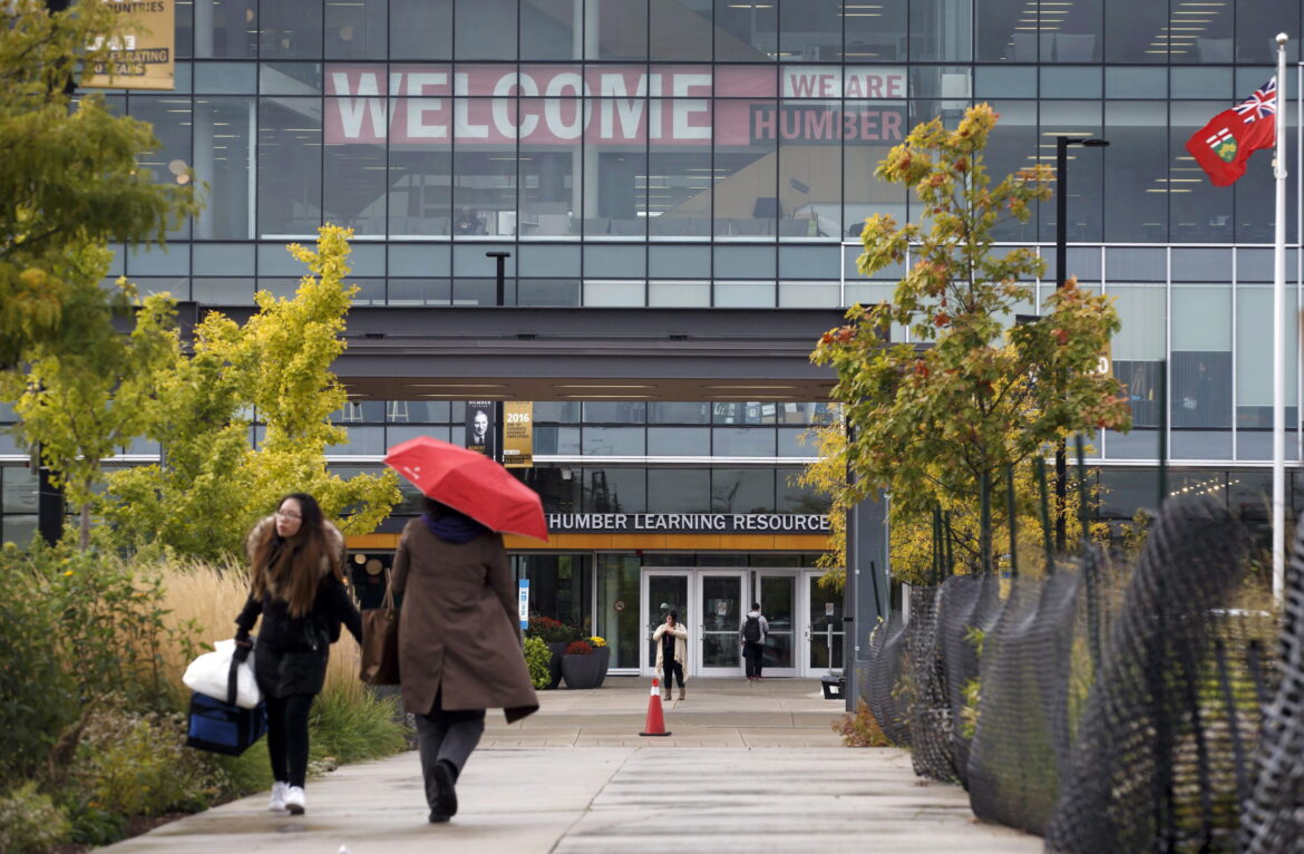 Ont-Colleges-Layoffs 20250709