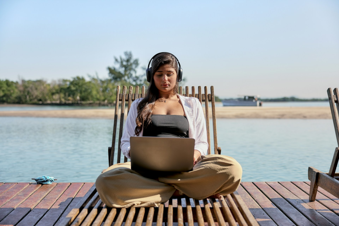 Digital Nomad and Remote Work