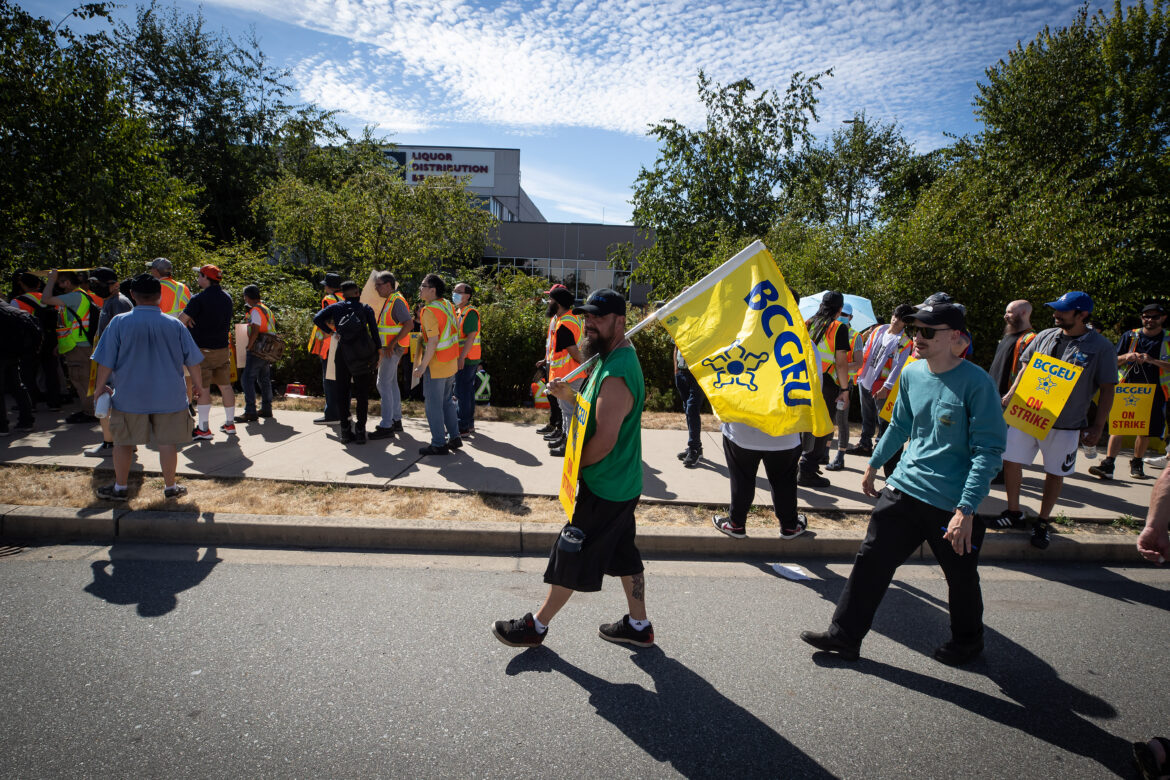 BCGEU Job Action 20220815