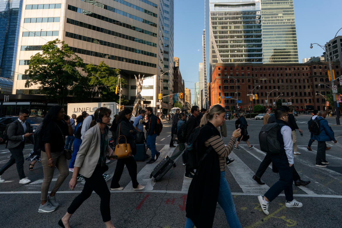 Commuters; Railways; Work Stoppage; CN Rail, CPKC