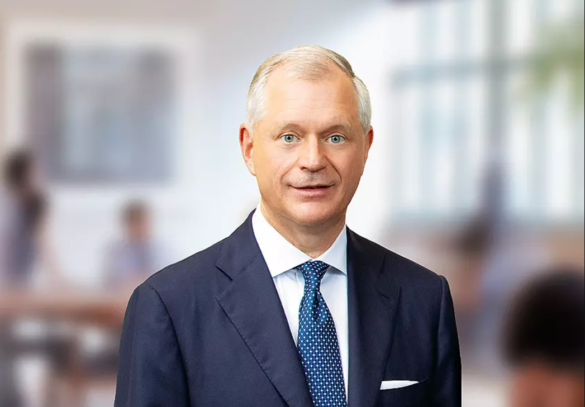M. Keith Waddell, Vice Chairman, President and Chief Executive Officer of Robert Half Inc.